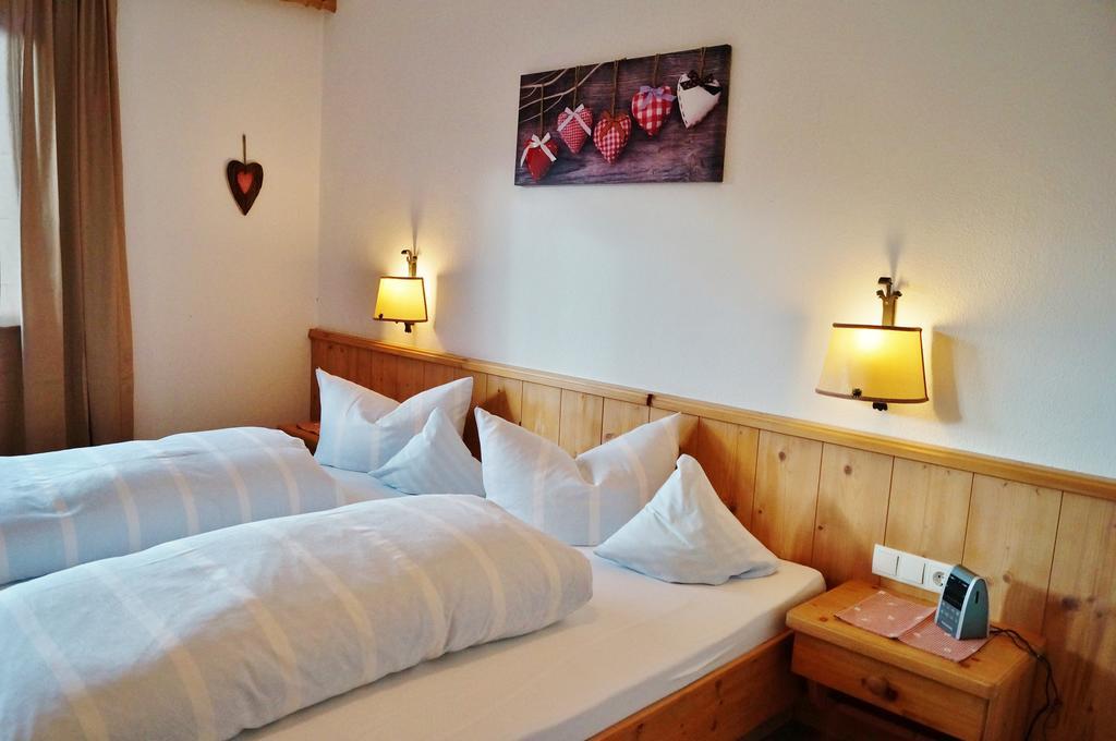 Ferienhotel Barmsee 크룬 객실 사진