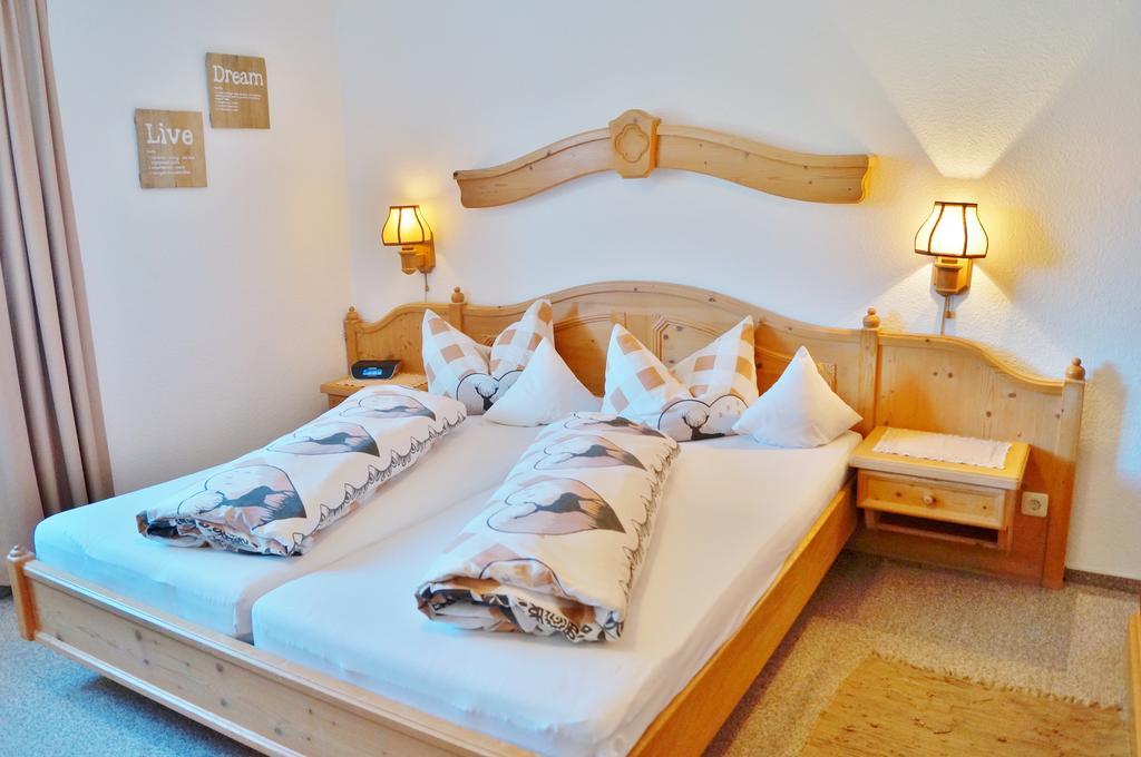 Ferienhotel Barmsee 크룬 외부 사진