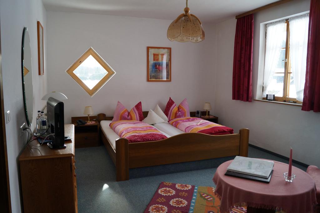 Ferienhotel Barmsee 크룬 외부 사진