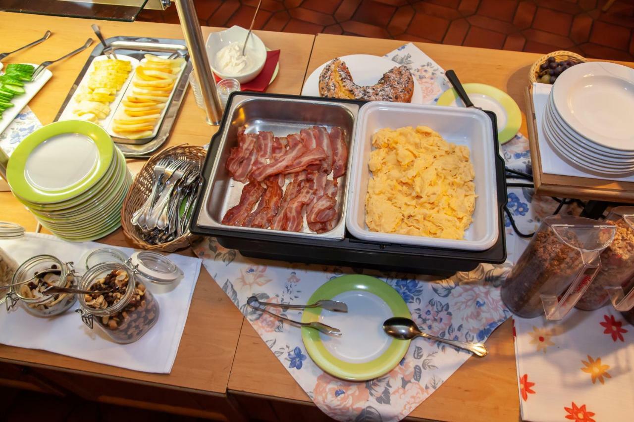 Ferienhotel Barmsee 크룬 외부 사진